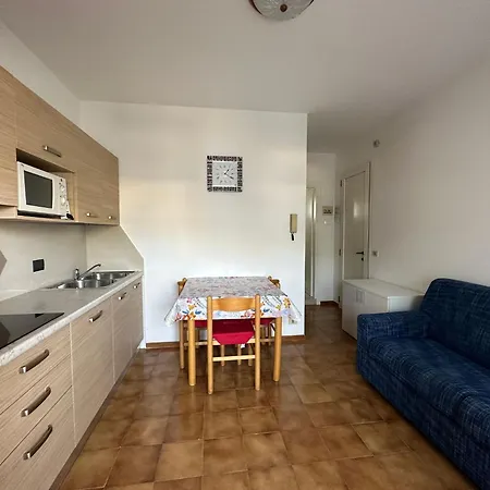 Great Flat 100mt From The Sea *