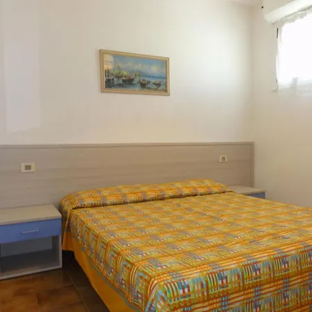 Great Flat 100mt From The Sea Daire